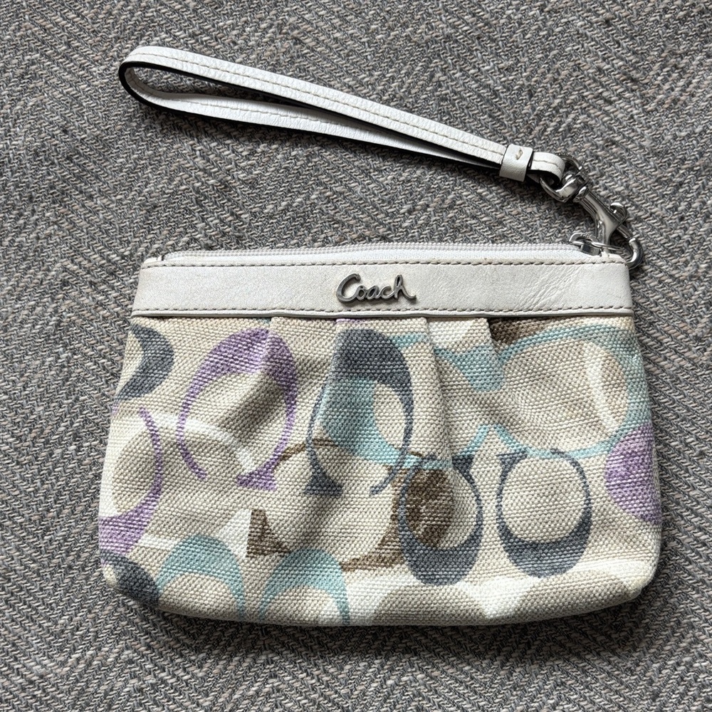 Vintage Coach Canvas Wristlet Signature Print